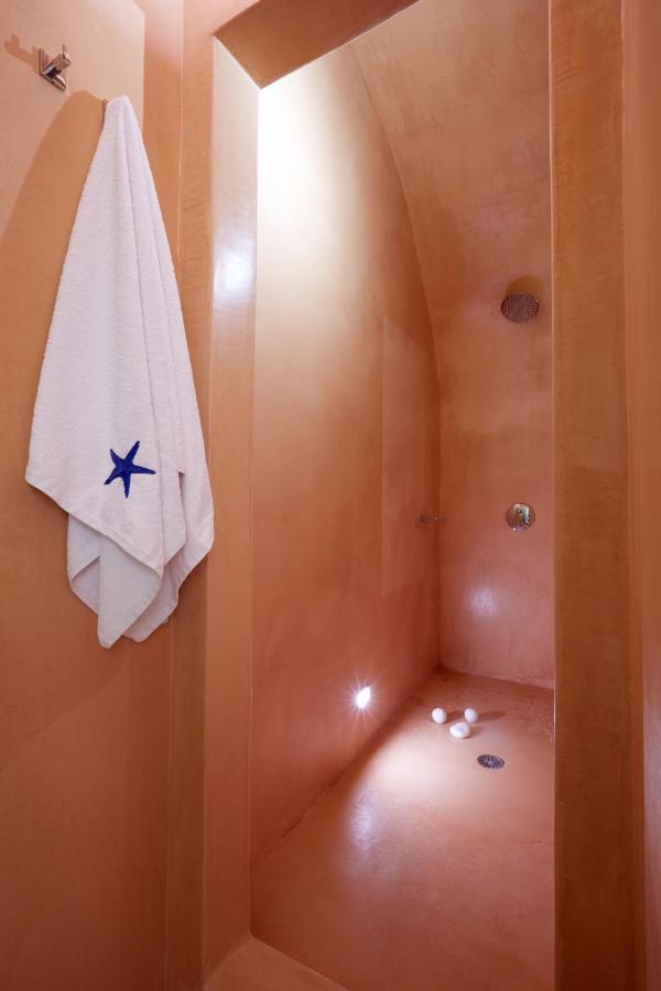 Caldera Gem Suites Φηρά Εξωτερικό φωτογραφία